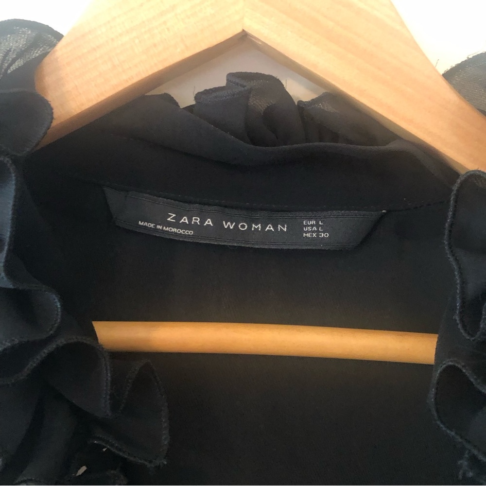 Zara Woman Sheer Ruffle Blouse Size Large - Picture 3 of 4